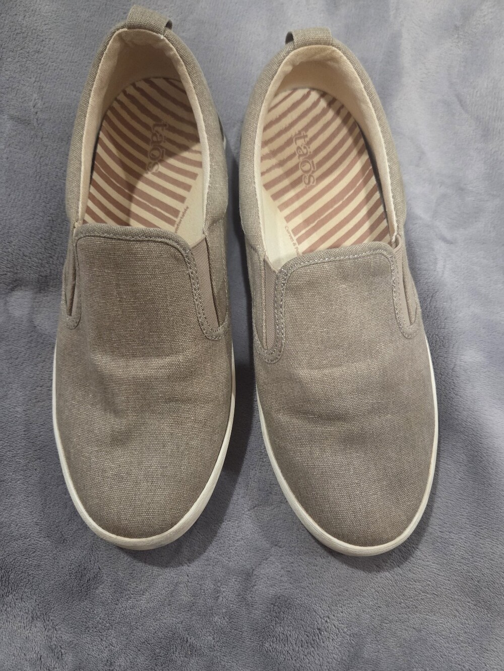 Taos Footwear Men’s Slip-On Loafers in Taupe with White Sole